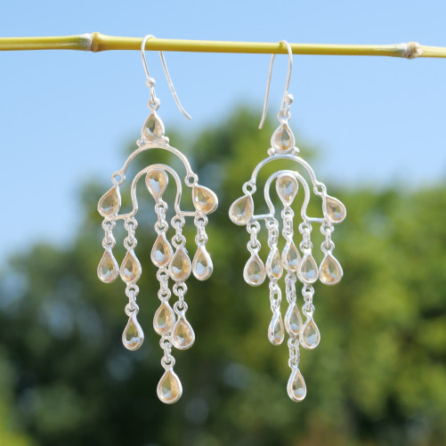 Belles boucles longues pampilles argent et 13 petites pierres Citrine