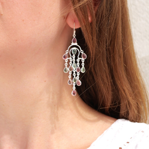 Boucles longues pampilles argent et 13 petites pierres Tourmaline
