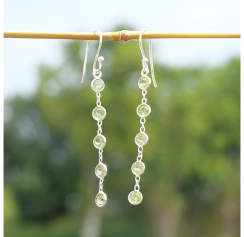 Longues boucles d'oreilles en argent et 5 pierres naturelles Péridot