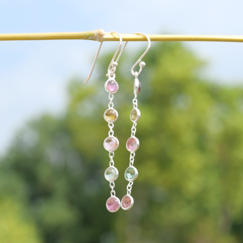 Longues boucles d'oreilles en argent et 5 pierres Tourmaline