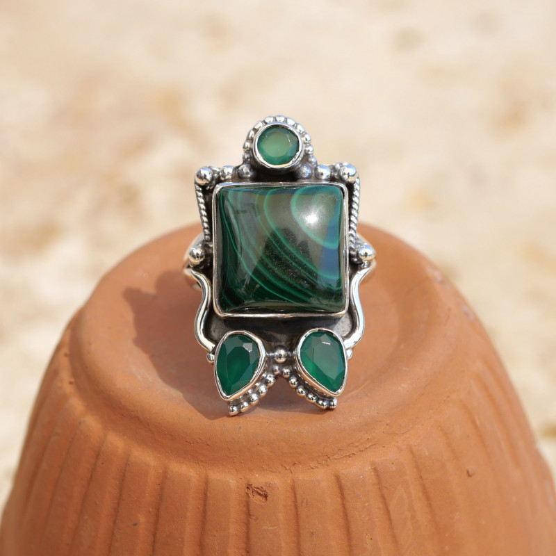 Bague argent ciselé et 3 pierres Malachite et Agate verte T54