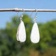 Boucles d'oreilles gouttes pierre Scolecite blanche
