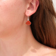 Petites boucles d'oreilles gouttes pierre Jaspe rouge
