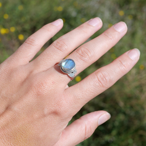 Bague pierre ovale en Labradorite et argent ciselé feuilles T57/60