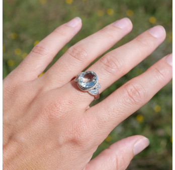 Bague pierre ovale en Prasiolite et argent ciselé feuilles T60