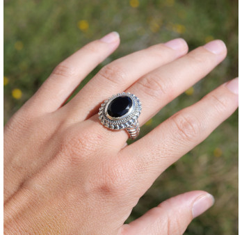 Bague ciselée argent et pierre Onyx noir T60