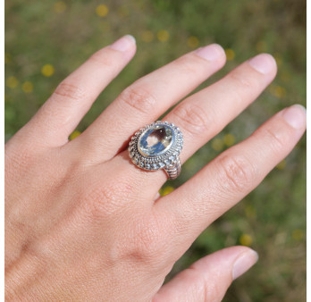 Bague ciselée argent et pierre Prasiolite T57
