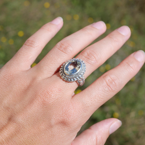 Bague ciselée argent et pierre Prasiolite T57