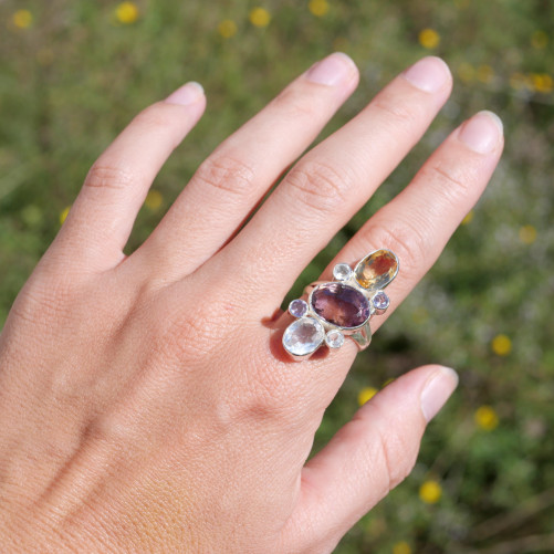 Longue bague 7 pierres facettées Citrine Amétrine Cristal de roche T57
