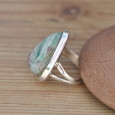 Bague triangle argent et pierre Rubis sur Fuschite T57