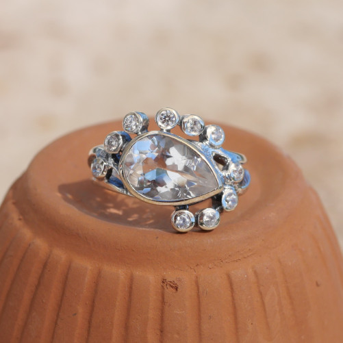 Bague argent pierre goutte en Cristal de roche et zircons T55