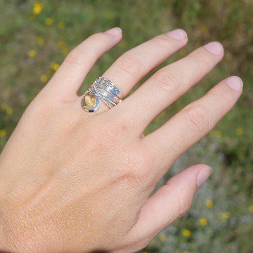 Bague bandeau en argent et pierre goutte Citrine T52