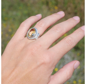Bague mixte argent gravé et pierre facettée en Citrine T52/57
