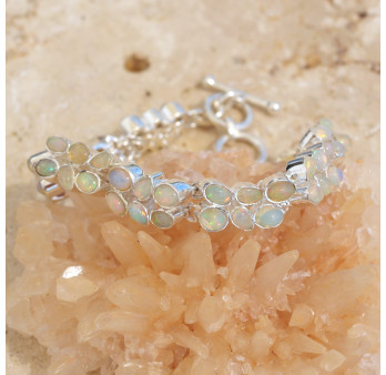 Bracelet en argent 2 rangs 54 petites pierres en Opale d'Ethiopie