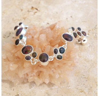 Bracelet en argent 23 pierres naturelles en Opale noire d'Ethiopie