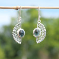 Boucles d'oreilles demi lune argent ciselé et Tourmaline vert