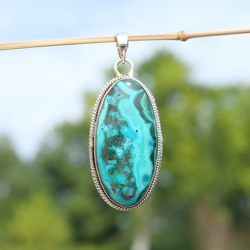 Gros pendentif oblongue argent strié et pierre Azurite Malachite