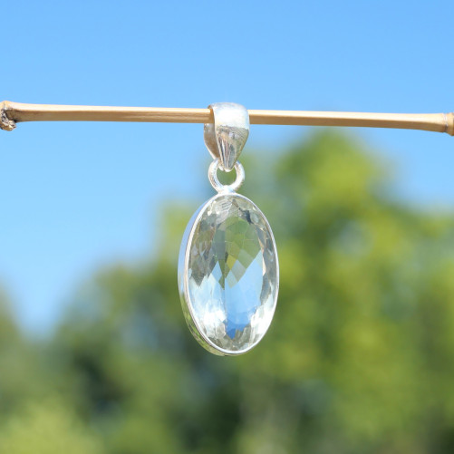Pendentif oblongue en argent pierre Prasiolite facettée