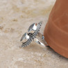 Longue bague 2 pierres Topaze bleue gouttes argent ciselé T56
