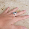 Bague oblongue grosse pierre Topaze bleue et argent T56