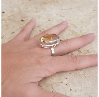 Grosse bague haute en argent et grosse pierre Citrine T56