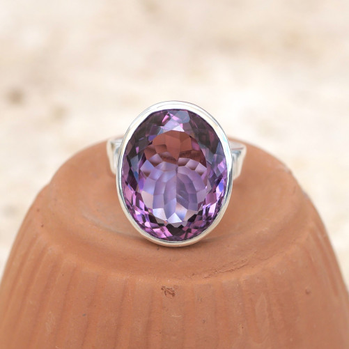 Bague haute ovale en Améthyste facettée et argent lisse T58