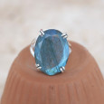 Bague haute argent et pierre ovale Labradorite griffée T59 Bague haute argent et pierre ovale Labradorite griffée T59