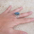 Bague haute argent et pierre ovale Labradorite griffée T59 Bague haute argent et pierre ovale Labradorite griffée T59