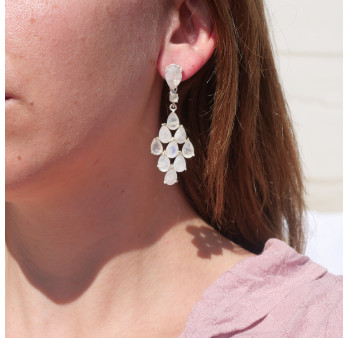 Longues boucles d'oreilles clous 11 Pierres de lune et argent