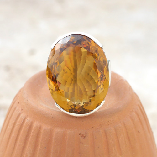 Grosse bague haute en argent lisse et pierre Citrine cognac T54