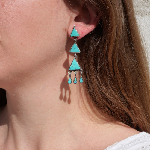 Boucles d'oreilles Nepali triangles en argent et Turquoise d'Arizona