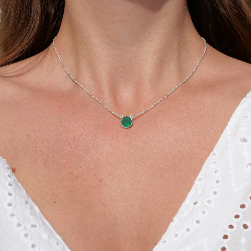 Collier fin chaine argent et pierre ronde en Agate verte