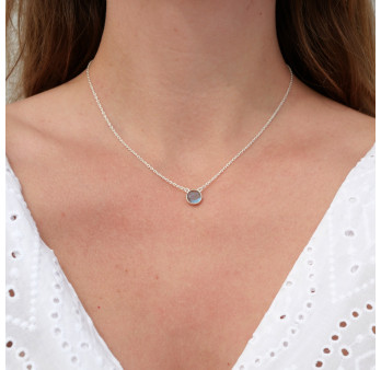 Collier fin chaine argent et pierre ronde en Labradorite