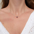 Collier fin chaine argent et pierre ronde en Grenat Collier fin chaine argent et pierre ronde en Grenat