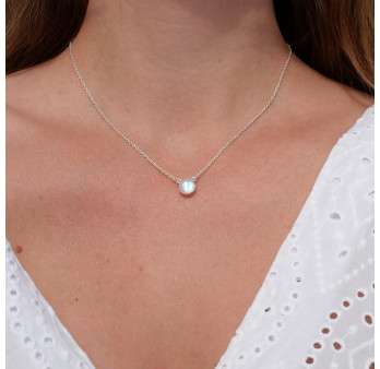 Collier fin chaine argent et pierre ronde en Pierre de lune