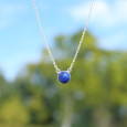 Collier fin chaine argent et pierre ronde en Lapis lazuli Collier fin chaine argent et pierre ronde en Lapis lazuli