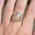 Bague large en pierre Quartz rutile sur monture dorée en argent T62