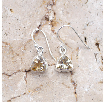 Petites boucles d'oreilles triangulaire pierre Citrine et argent