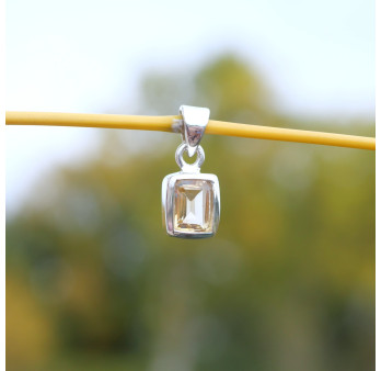 Petit pendentif rectangulaire pierre Citrine et argent