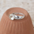Bague en argent lisse et pierre ovale en Citrine T52