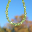 Bracelet en pierres facettées Péridot et fermoir argent