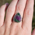 Bague goutte pierre Rubis sur Zoisite et argent T57 Bague goutte pierre Rubis sur Zoisite et argent T57