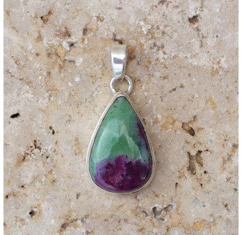 Pendentif goutte argent double et pierre Rubis sur Zoisite