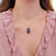 Pendentif ovale en Rubis sur zoisite sertie d'argent Pendentif ovale en Rubis sur zoisite sertie d'argent