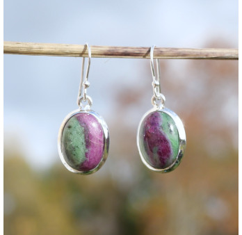 Boucles d'oreilles ovales pierre Rubis sur Zoisite et argent