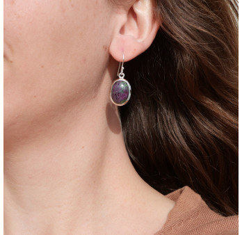 Boucles d'oreilles ovales pierre Rubis sur Zoisite et argent