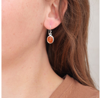 Petites boucles d'oreilles ovales Cornaline et argent