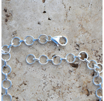 Collier souple en argent et 13 pierres en Cristal de roche