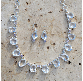 Collier souple en argent et 13 pierres en Cristal de roche
