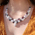 Collier plastron argent 30 pierres Cinabre Grenat et Pierre de lune Collier plastron argent 30 pierres Cinabre Grenat et Pierre de lune
